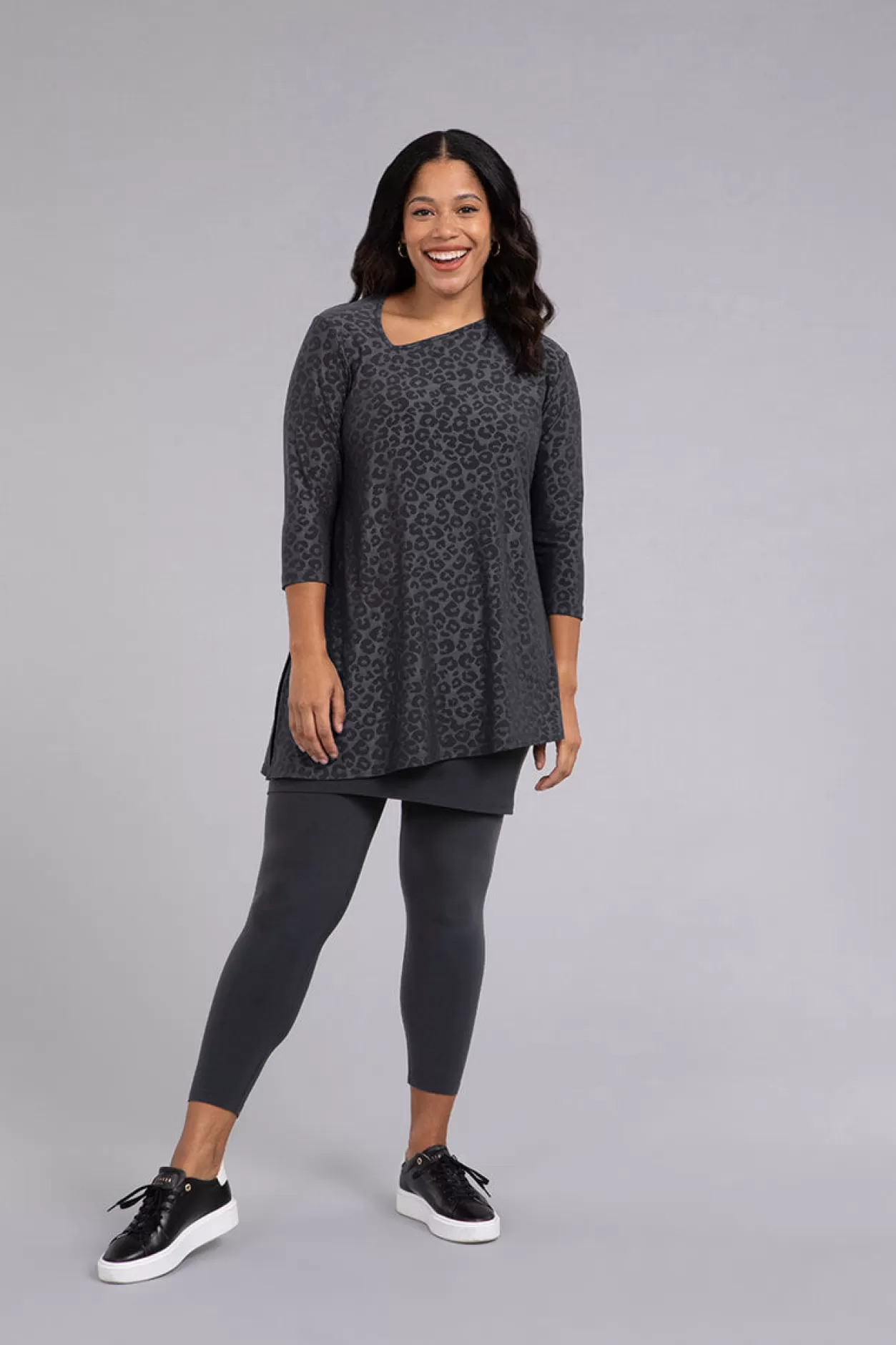 Women Sympli Angle Tunic