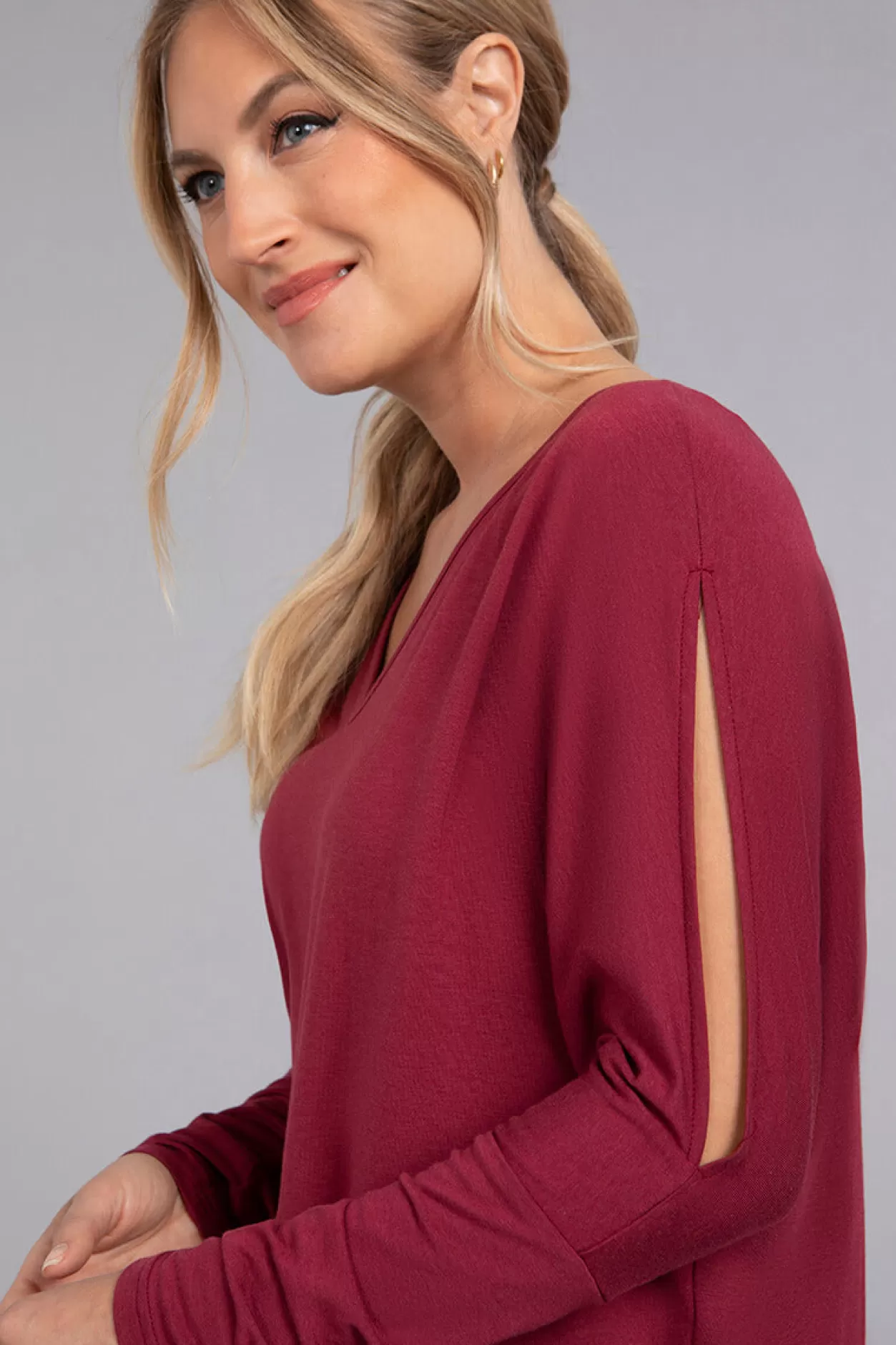 Women Sympli Bamboo Cotton V-Neck Slit Sleeve Top