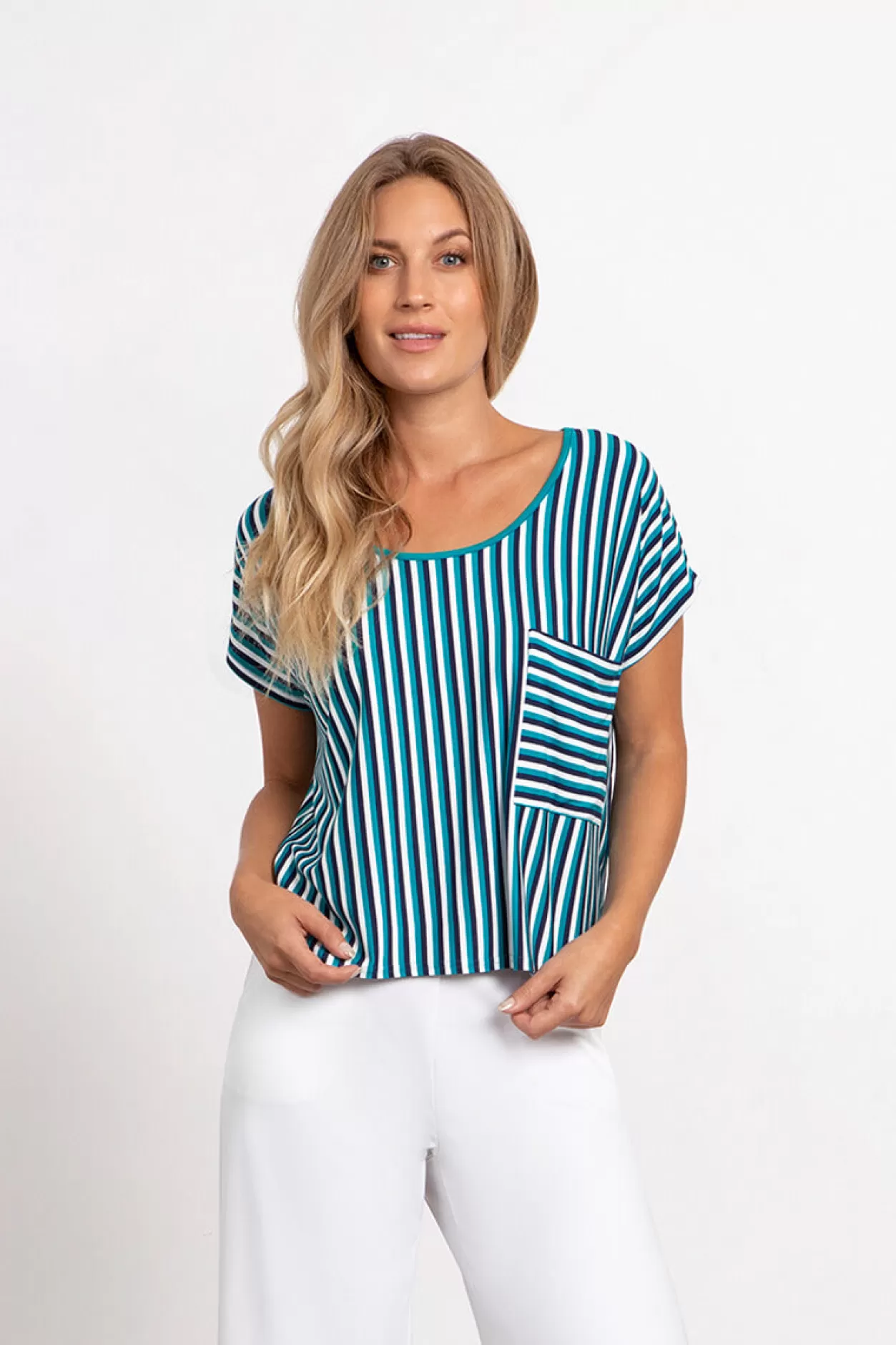 Women Sympli Bamboo Dolman Pocket Top