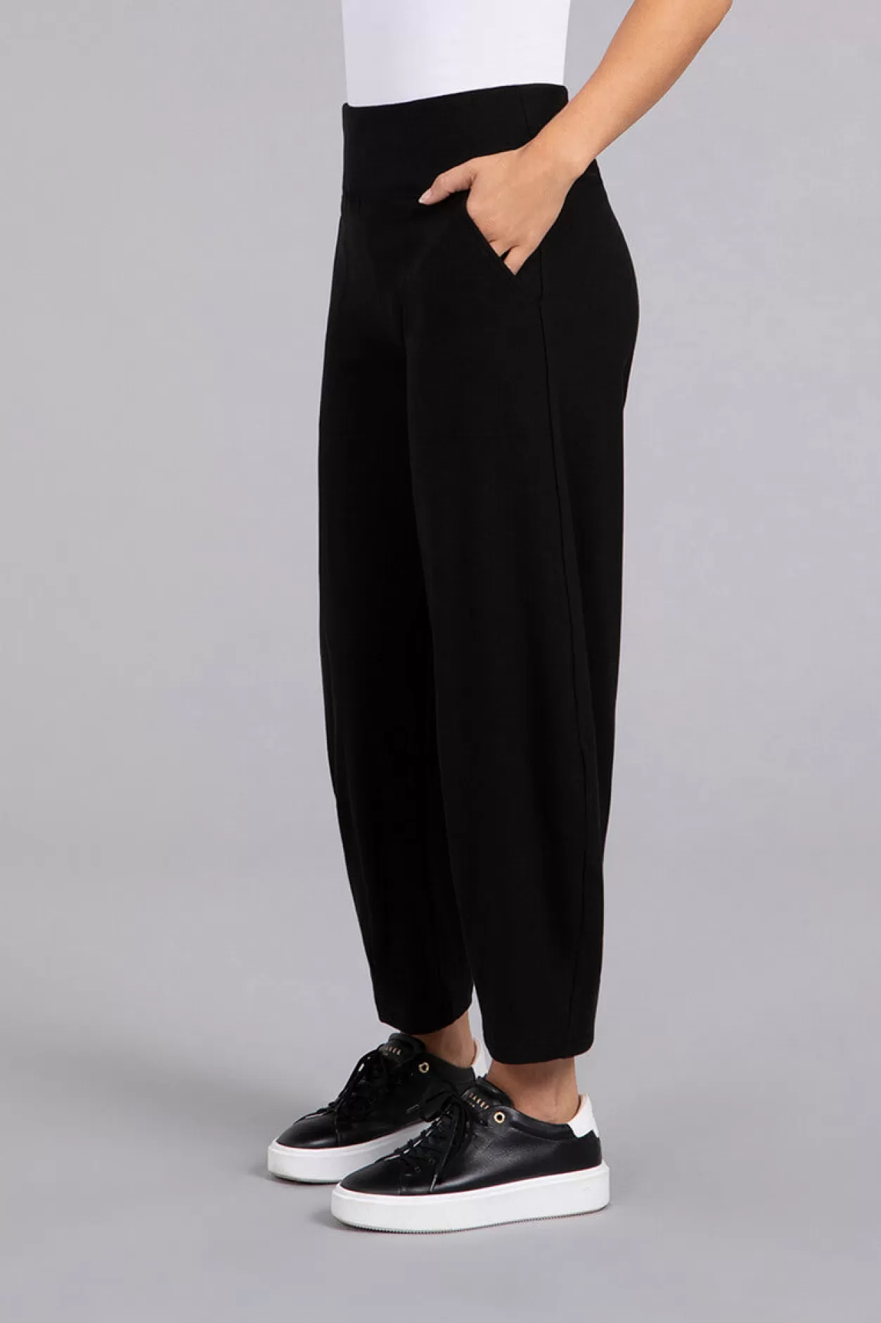 Women Sympli Bamboo Fleece Narrow Lantern Pant