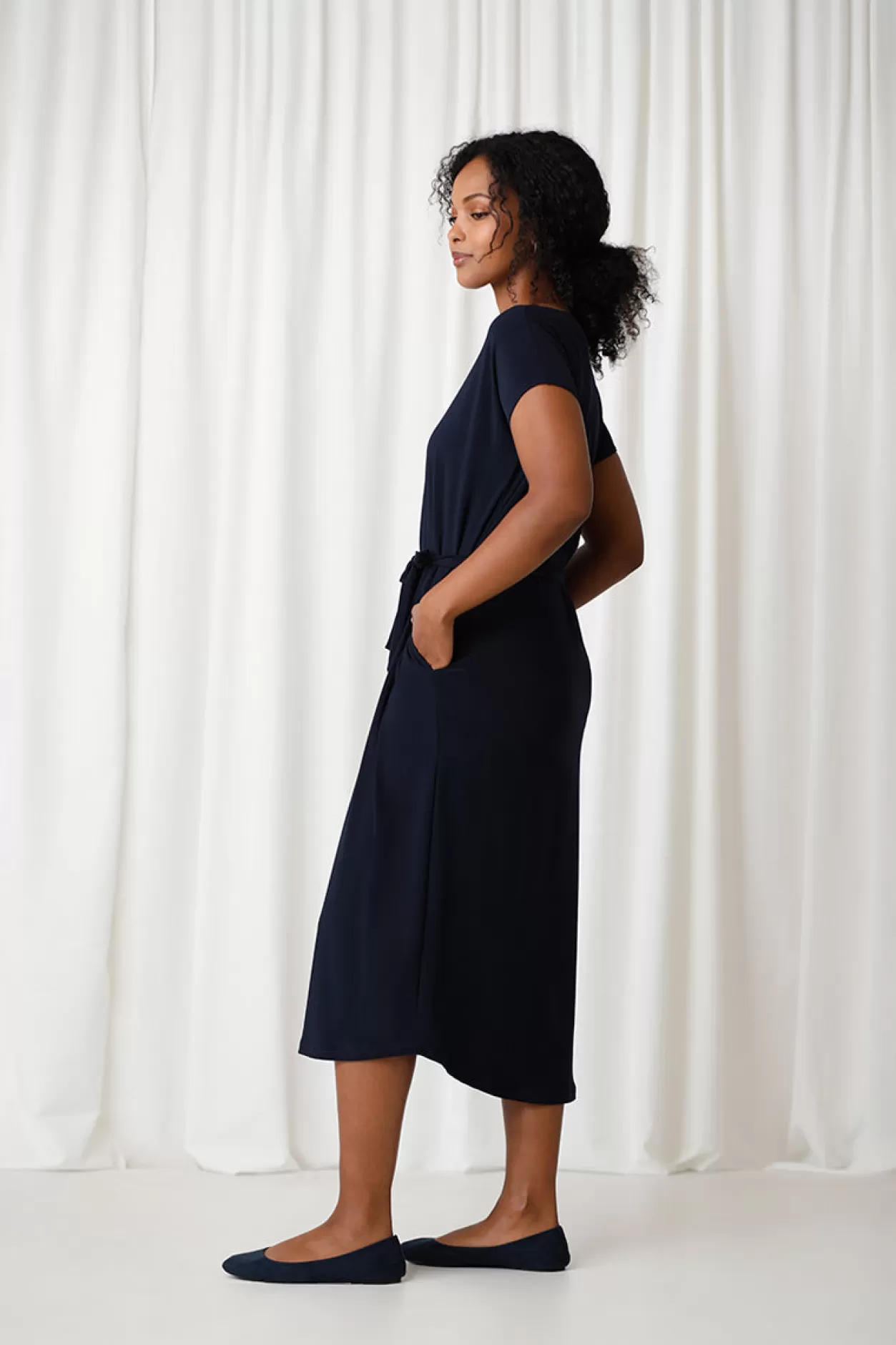 Women Sympli Boat Neck Belted Dress