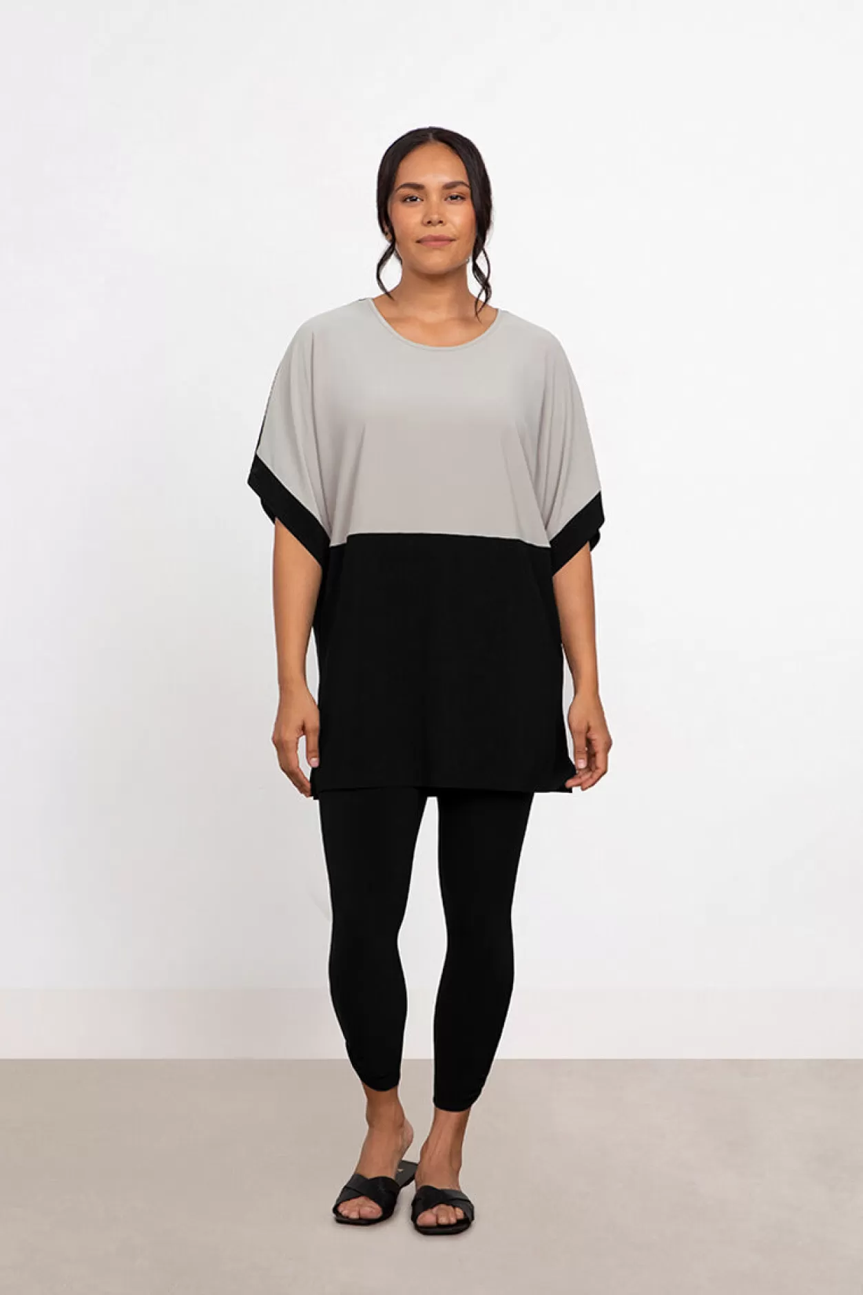 Women Sympli Colour Block Boxy Tunic