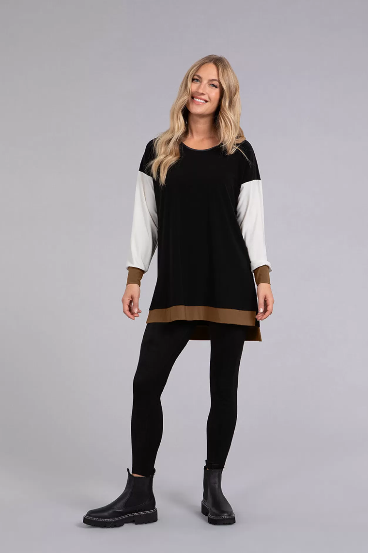 Women Sympli Colour Block Step Hem Tunic