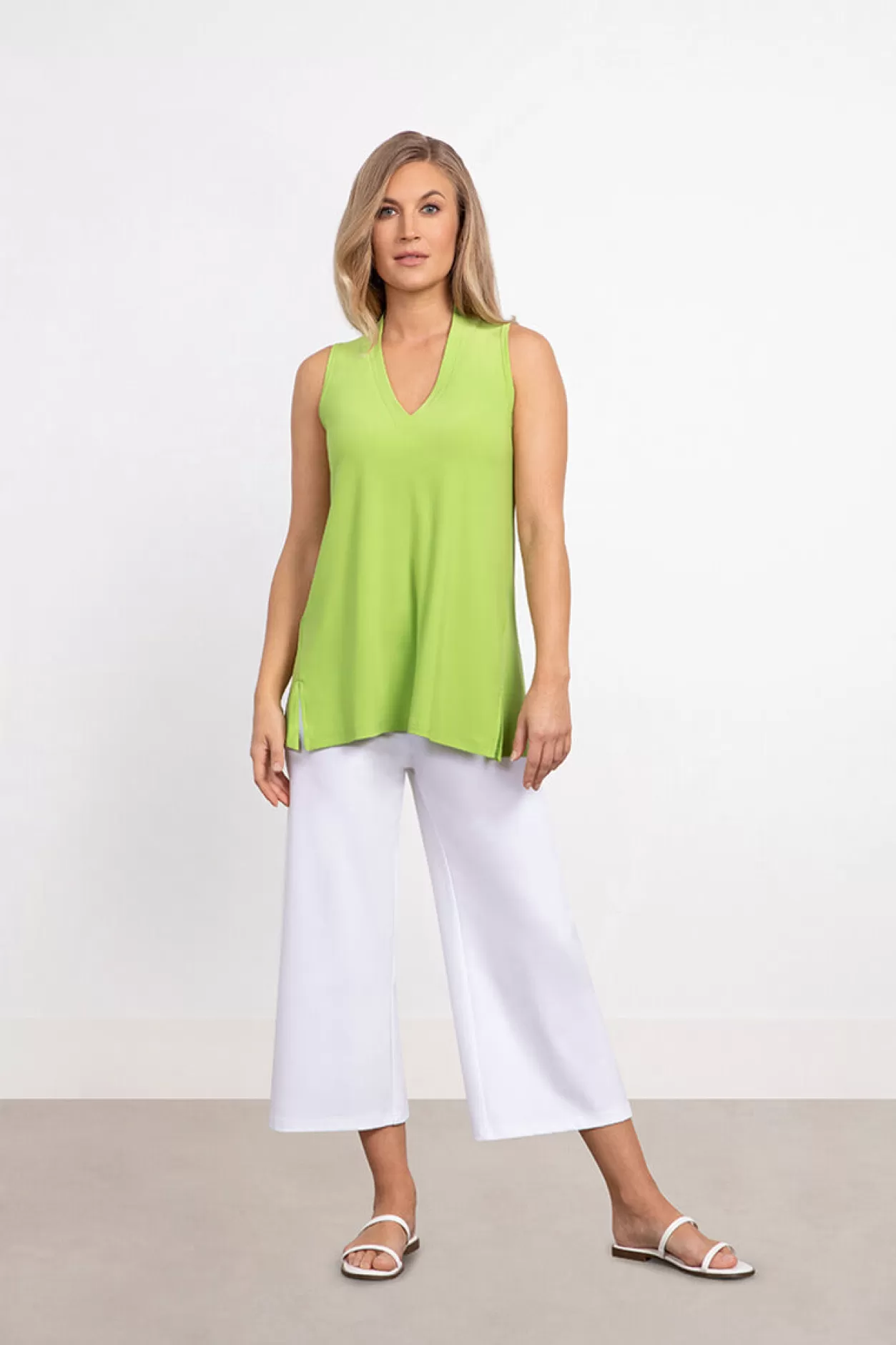 Women Sympli Deep V Tank