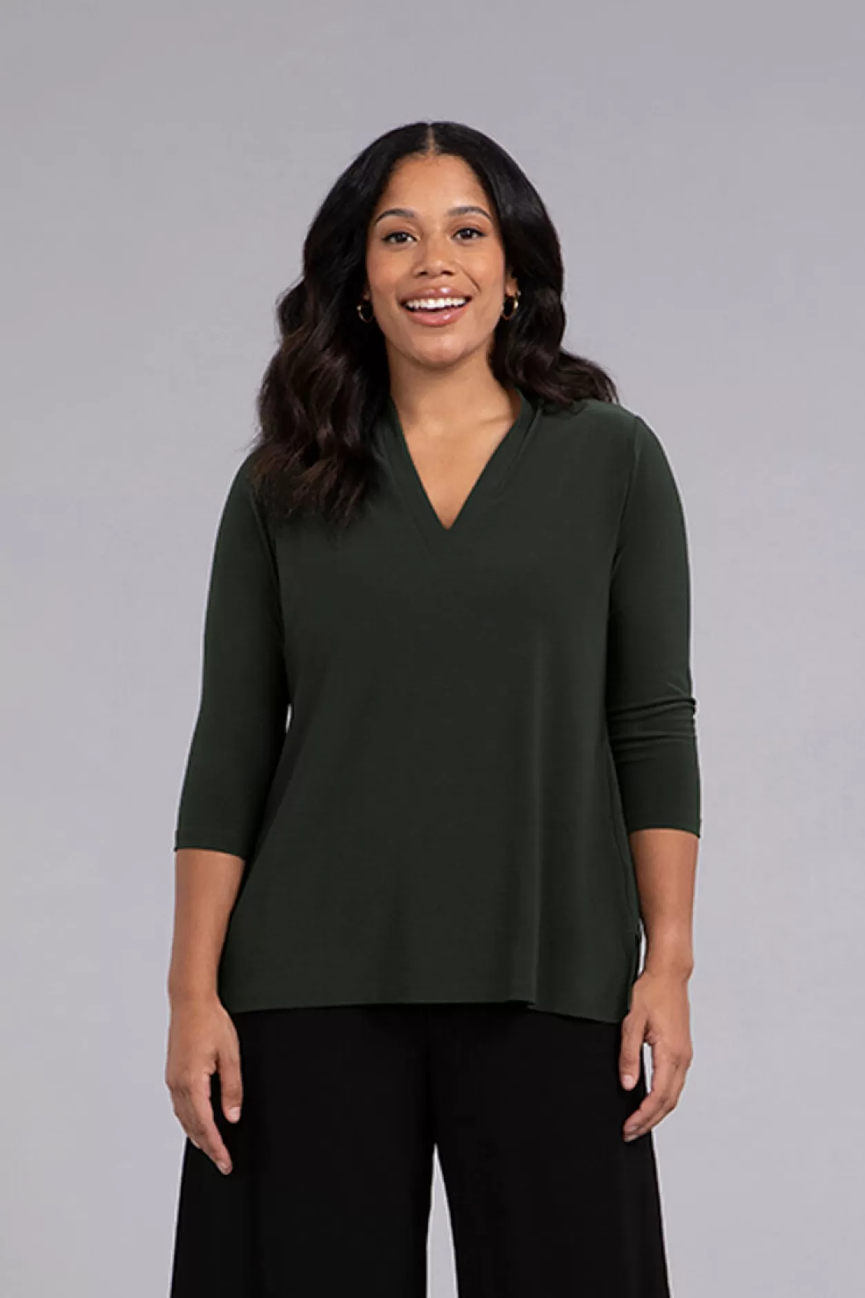 Women Sympli Deep V Top