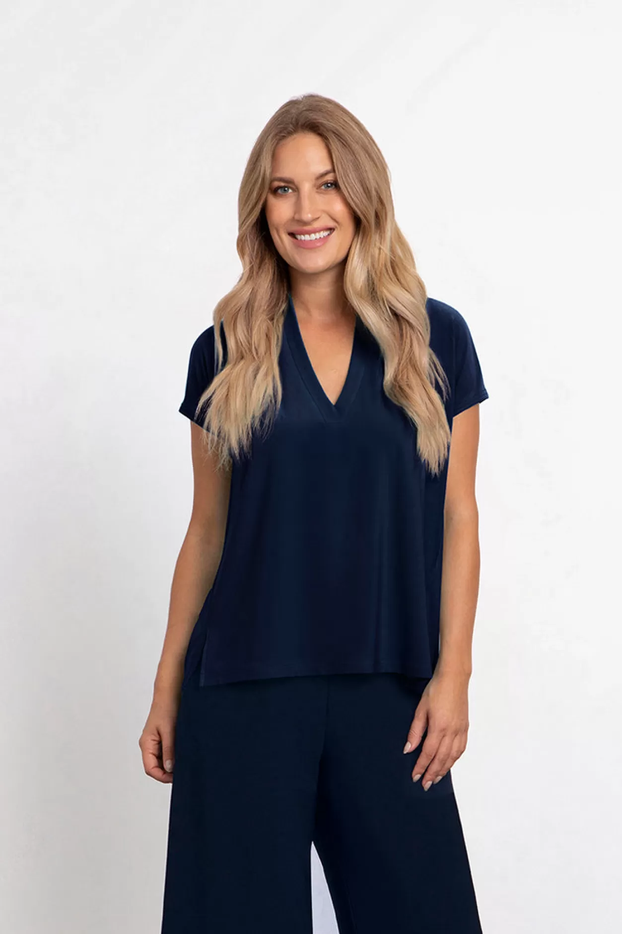 Women Sympli Deep V Top Short Sleeve