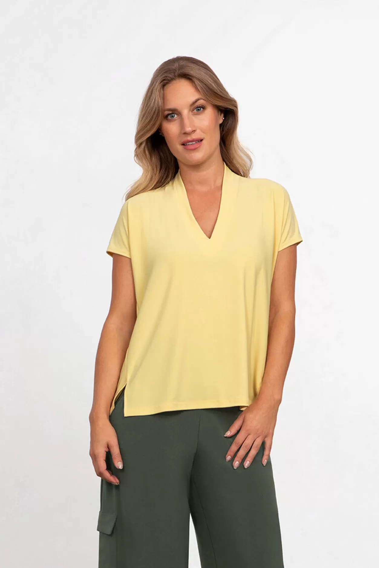 Women Sympli Deep V Top Short Sleeve