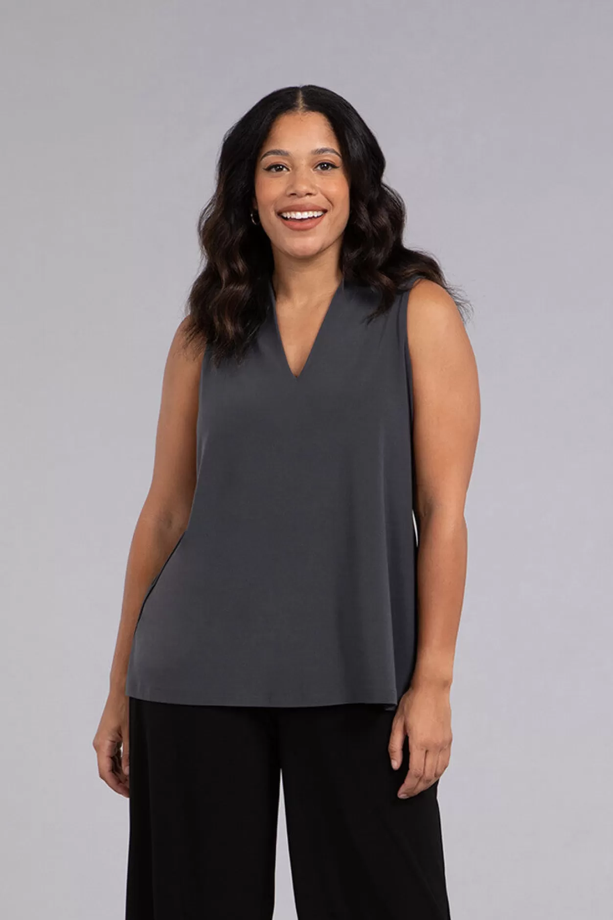 Women Sympli Deep V Trapeze Tank