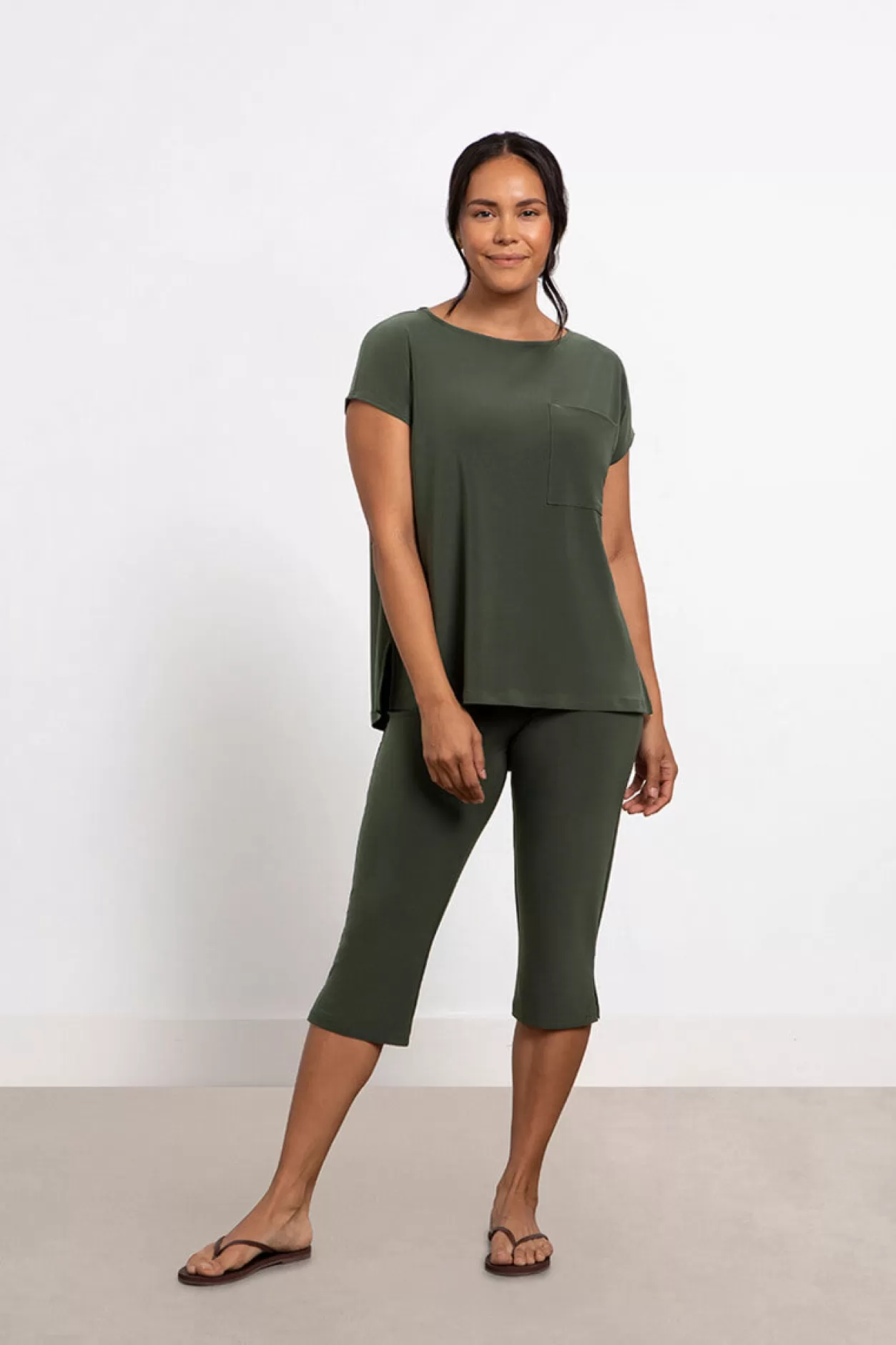 Women Sympli Dolman Pocket Top