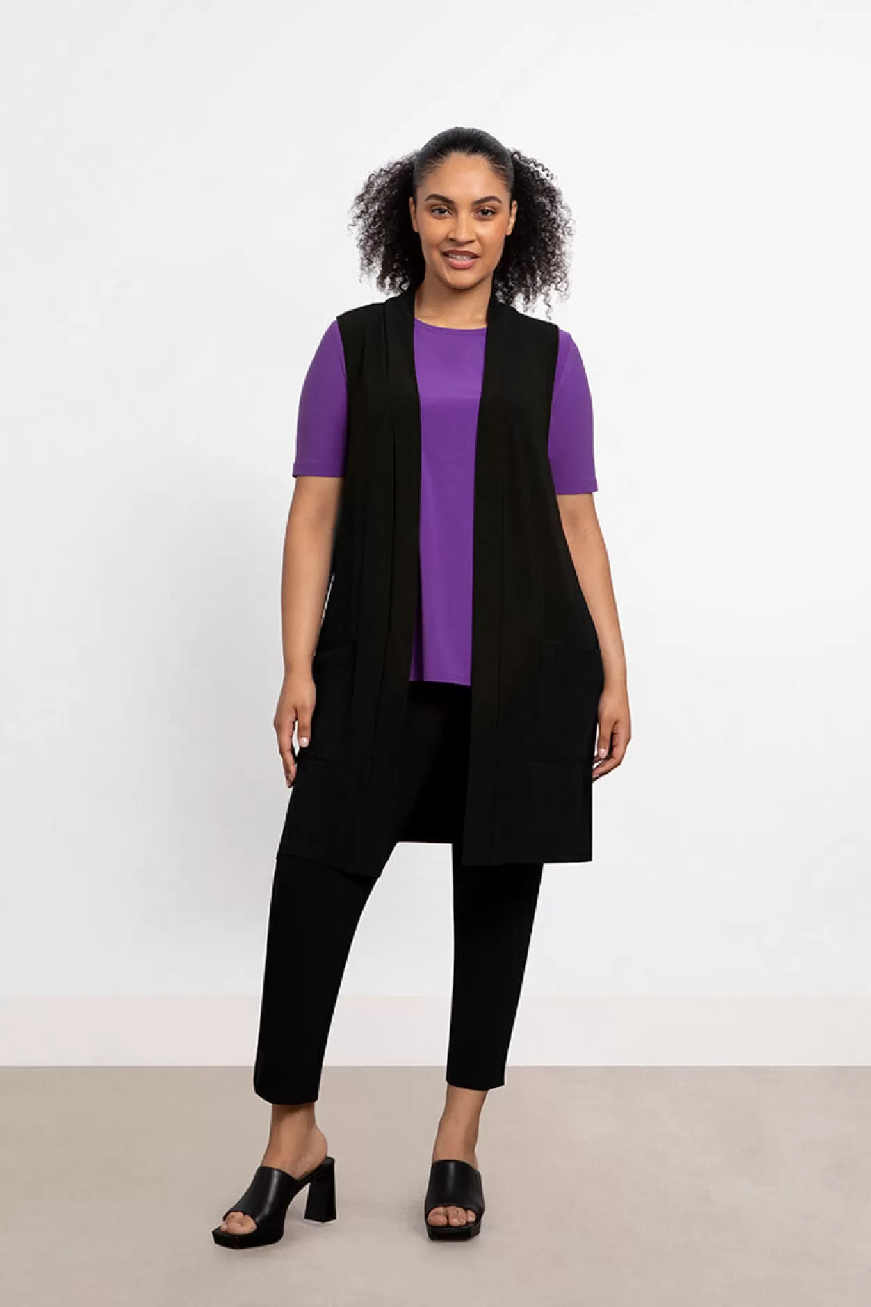 Women Sympli Essential Vest Midi