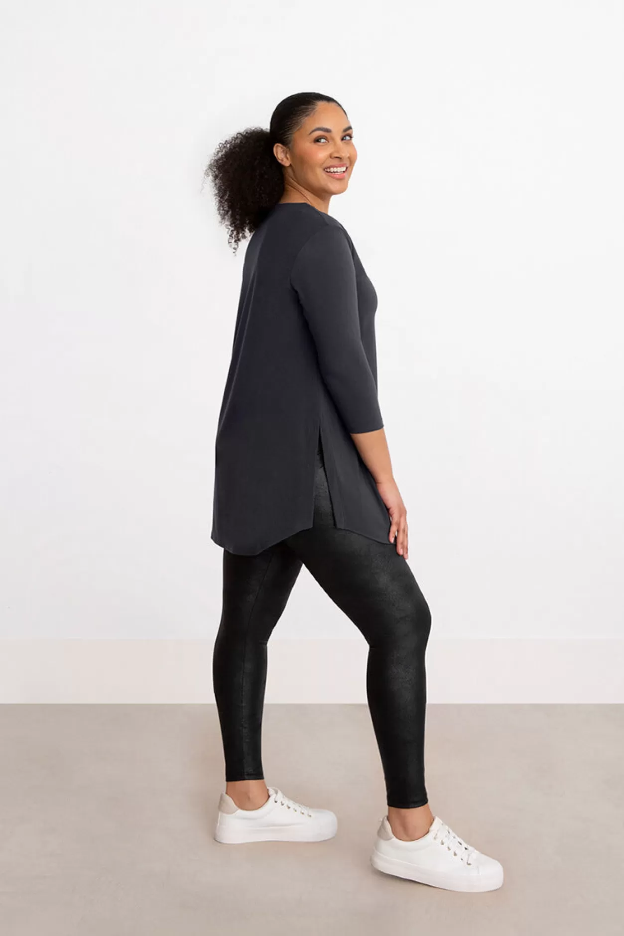 Women Sympli Go To Classic Tunic