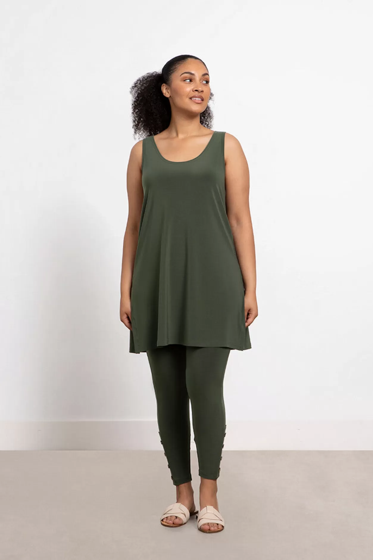 Women Sympli Go To Tank Tunic