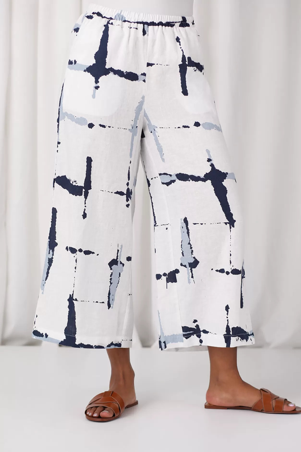 Women Sympli Linen Wide Leg Crop