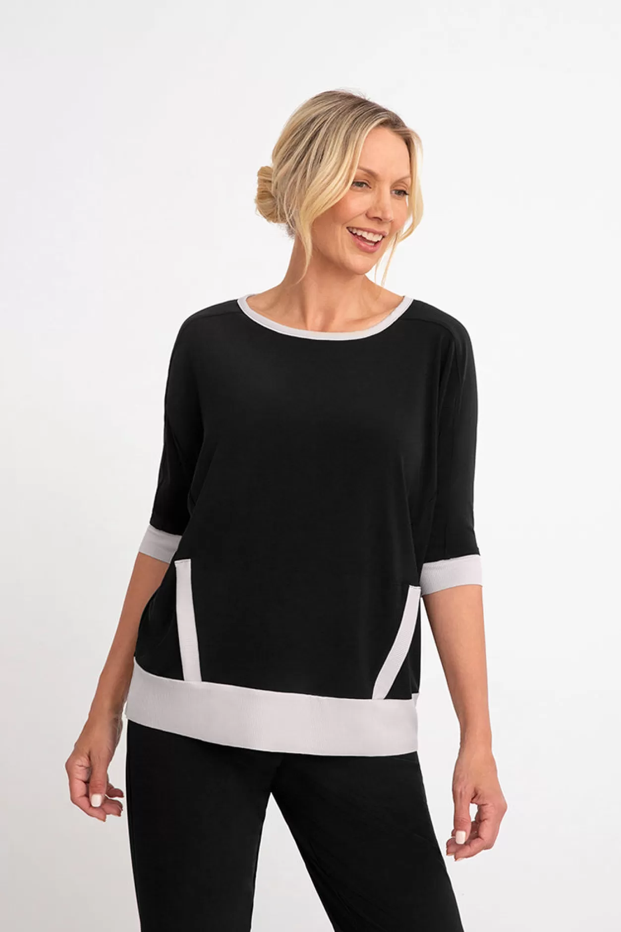 Women Sympli Motion Kangaroo Pocket Top