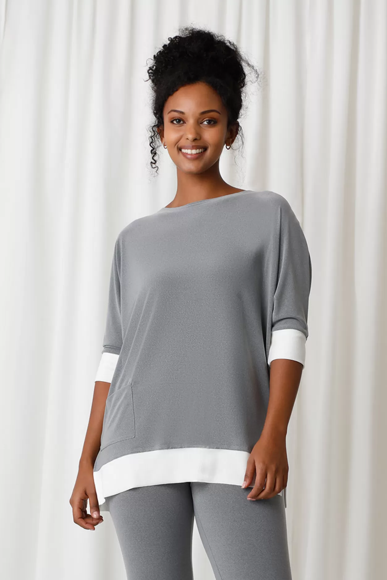 Women Sympli Motion Pocket Boxy Tunic