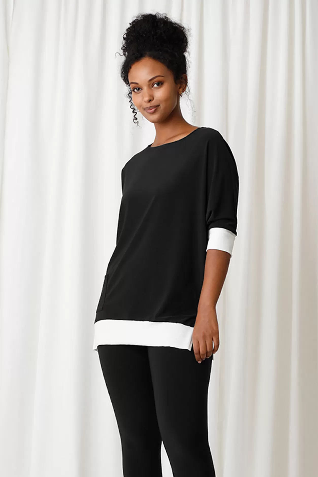 Women Sympli Motion Pocket Boxy Tunic