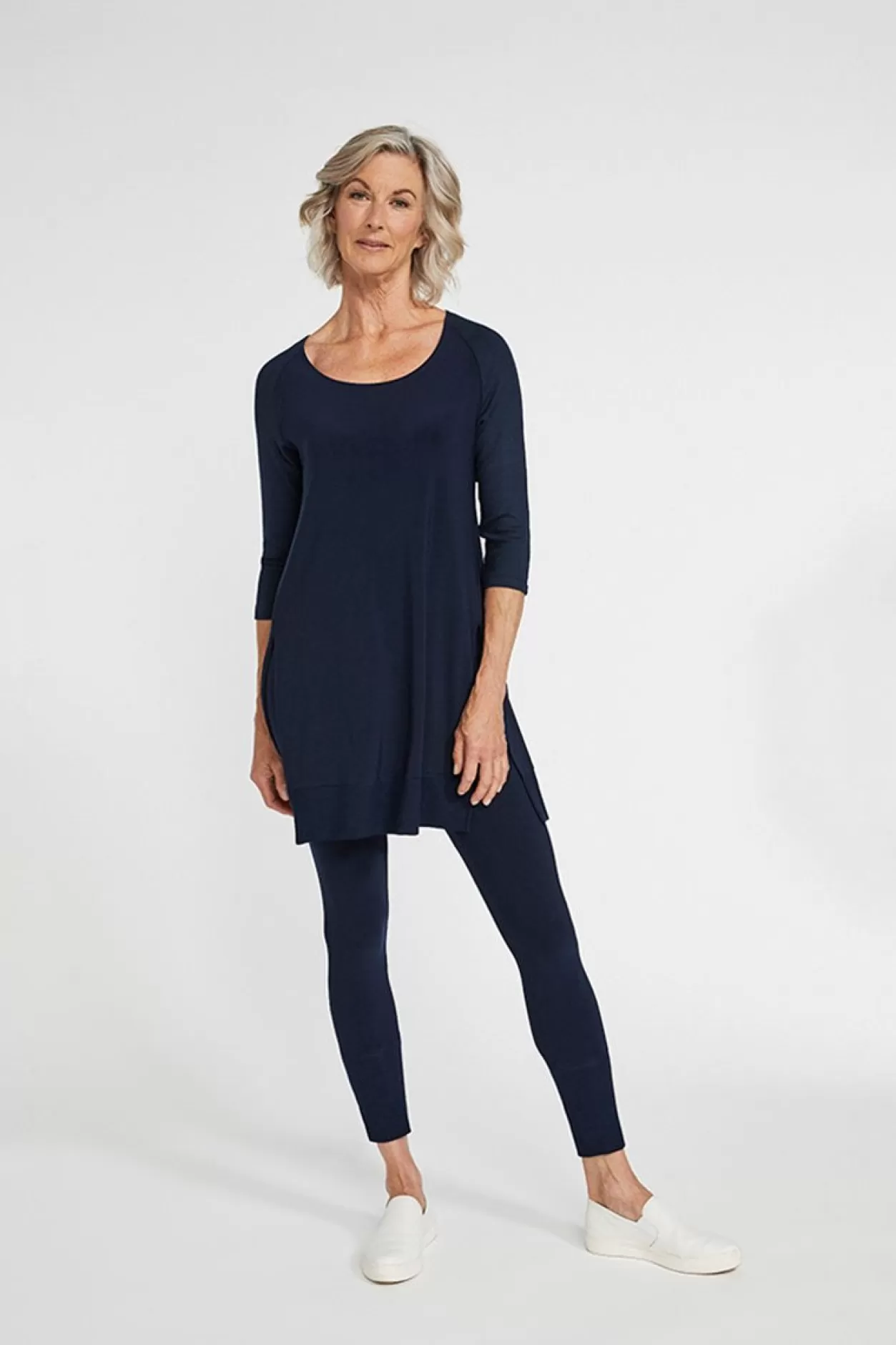 Women Sympli Motion Trim Raglan Tunic