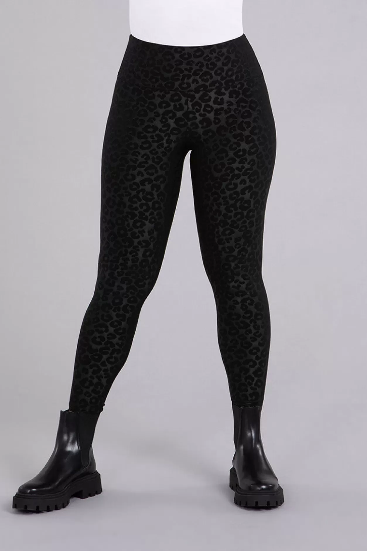 Women Sympli Nu Yoke Legging