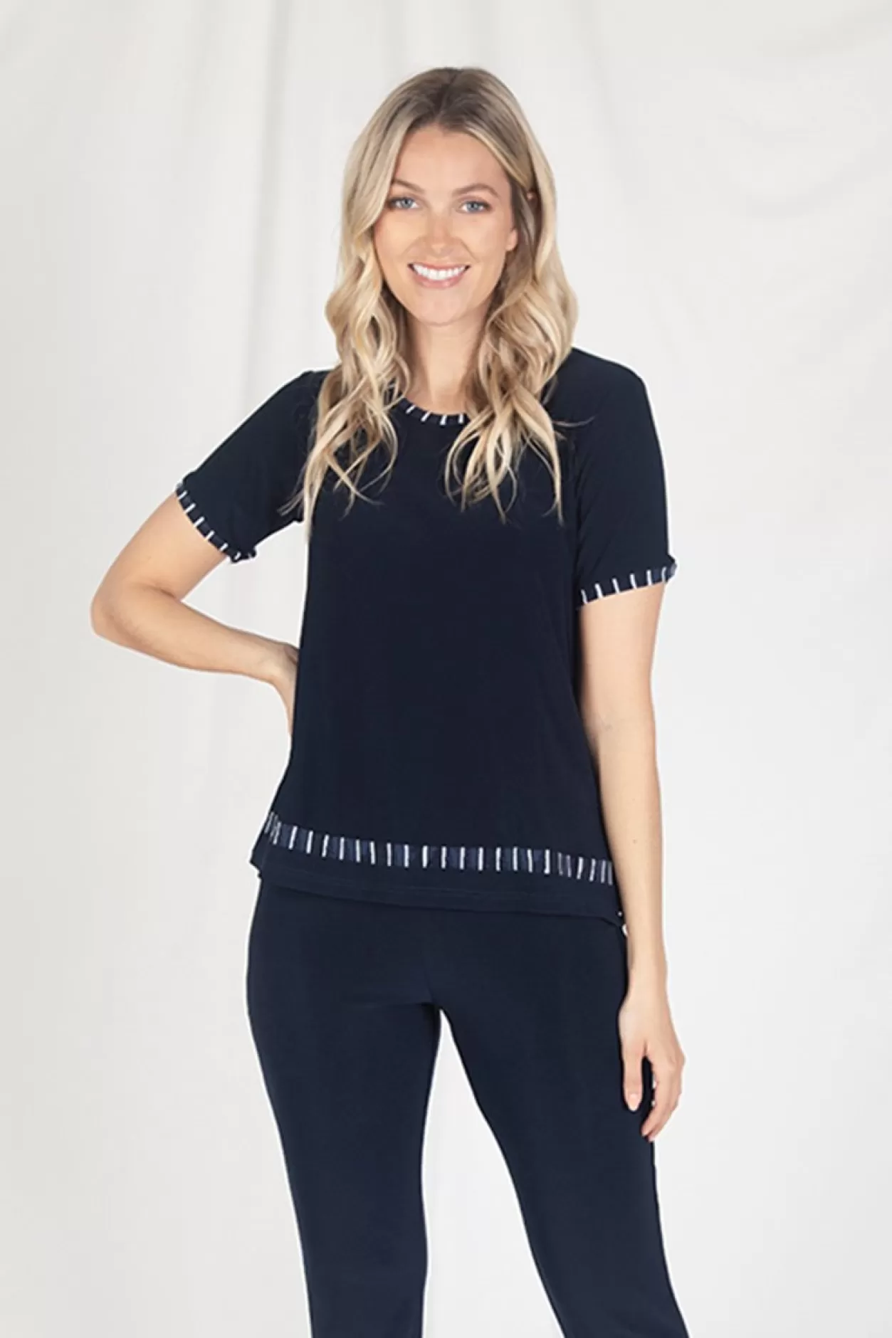 Women Sympli Outline Boxy T Shirt