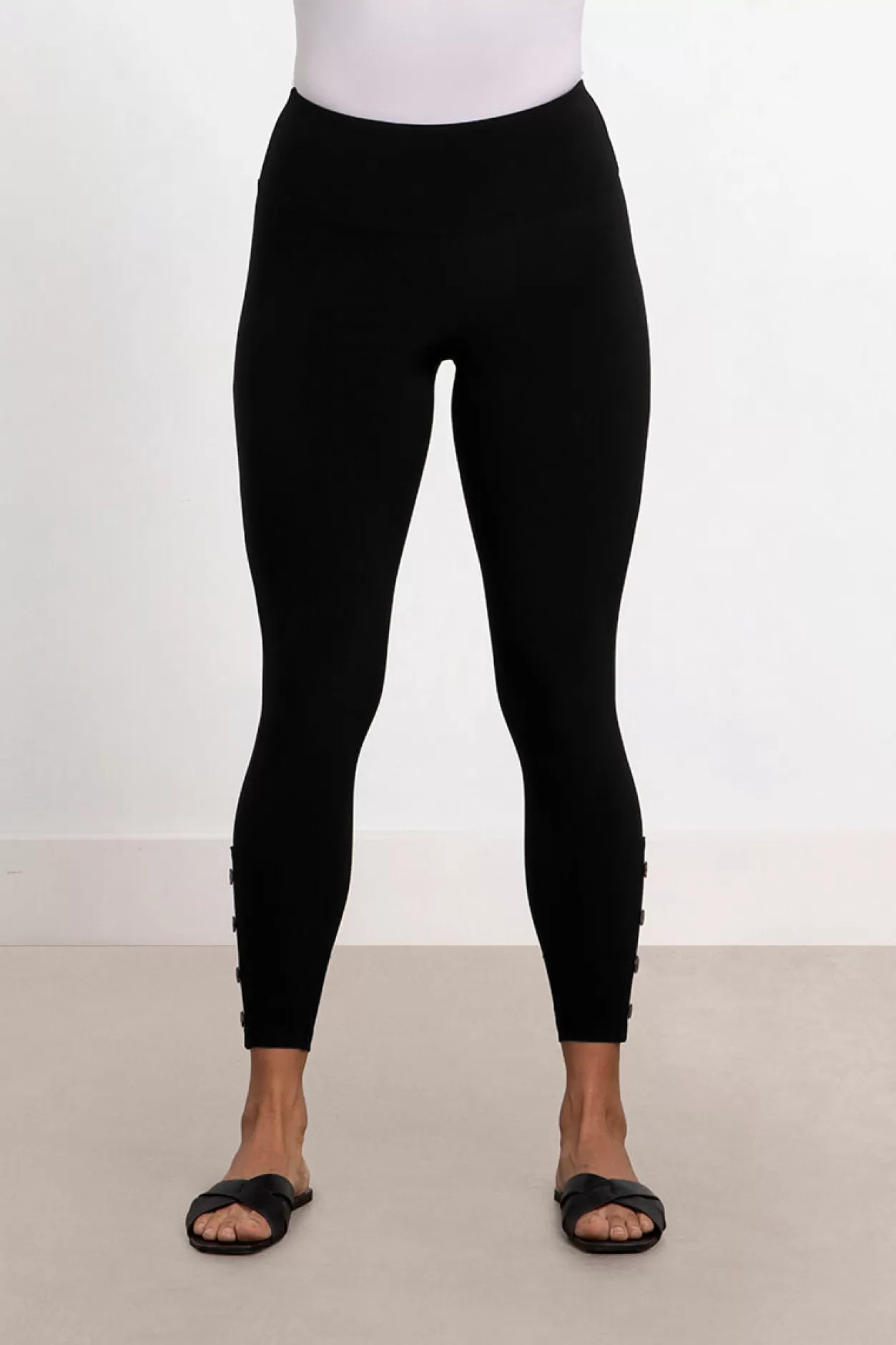 Women Sympli Quest Legging