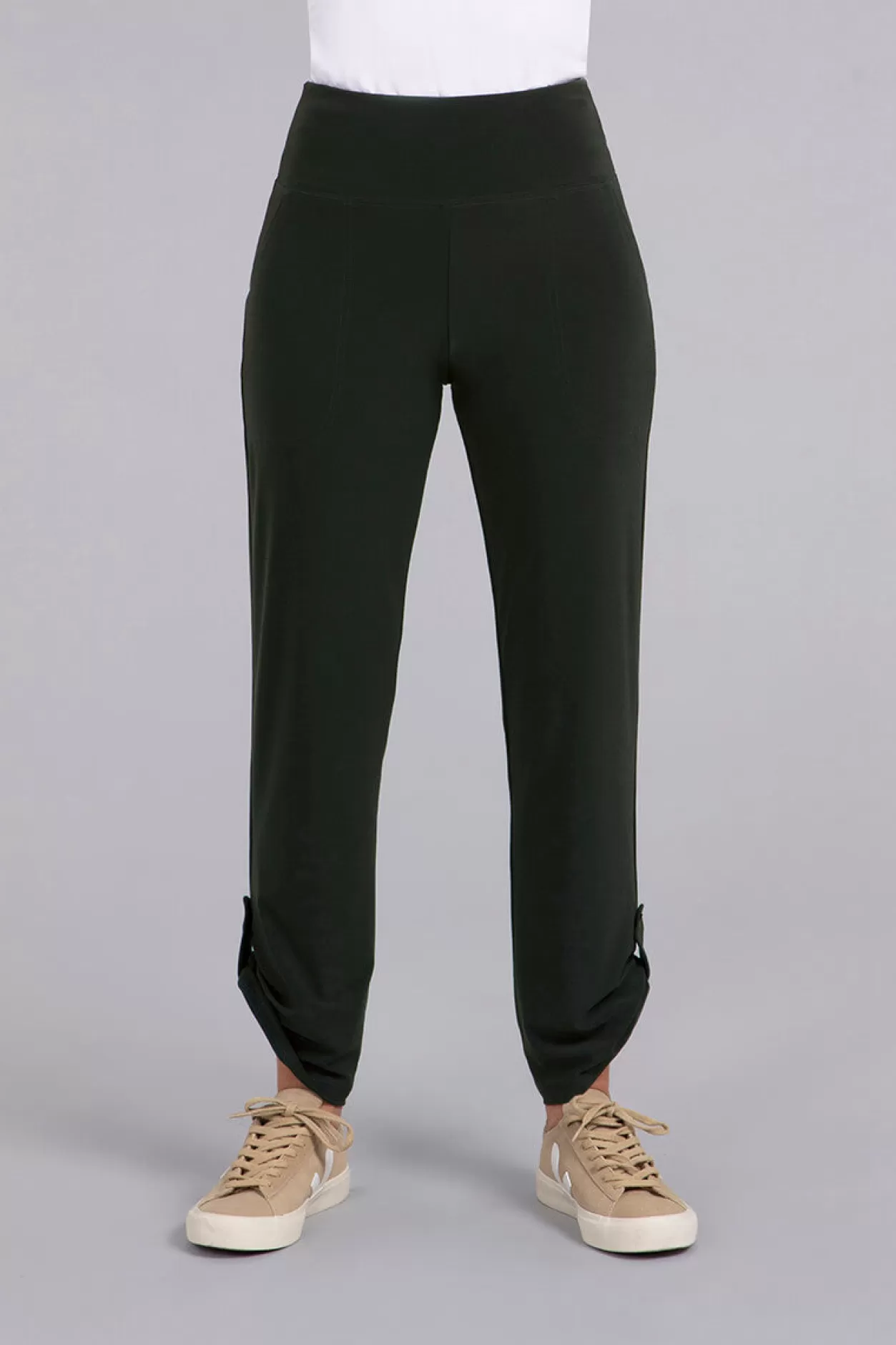 Women Sympli Quest Pant