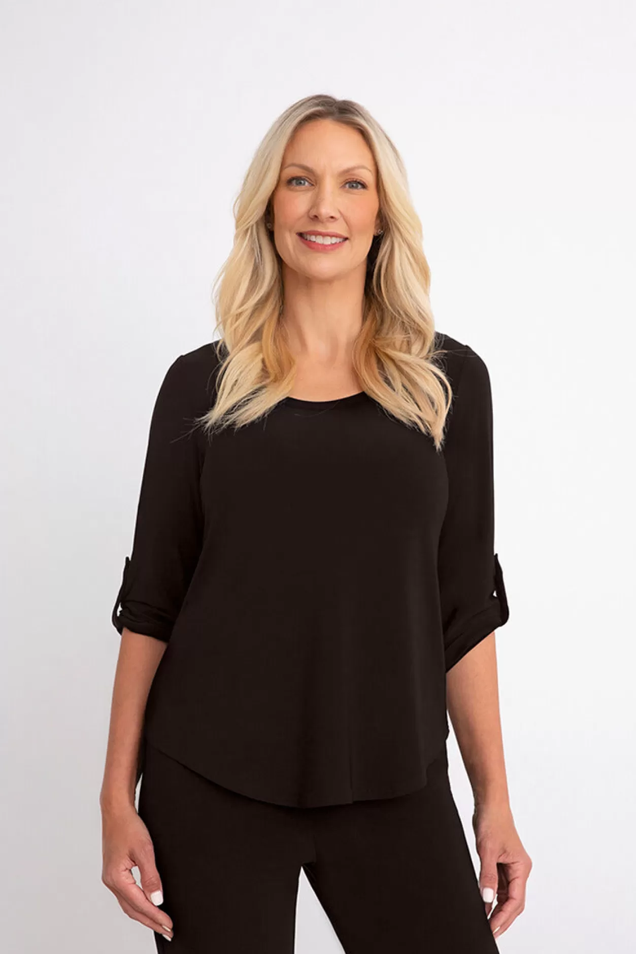 Women Sympli Quest Top