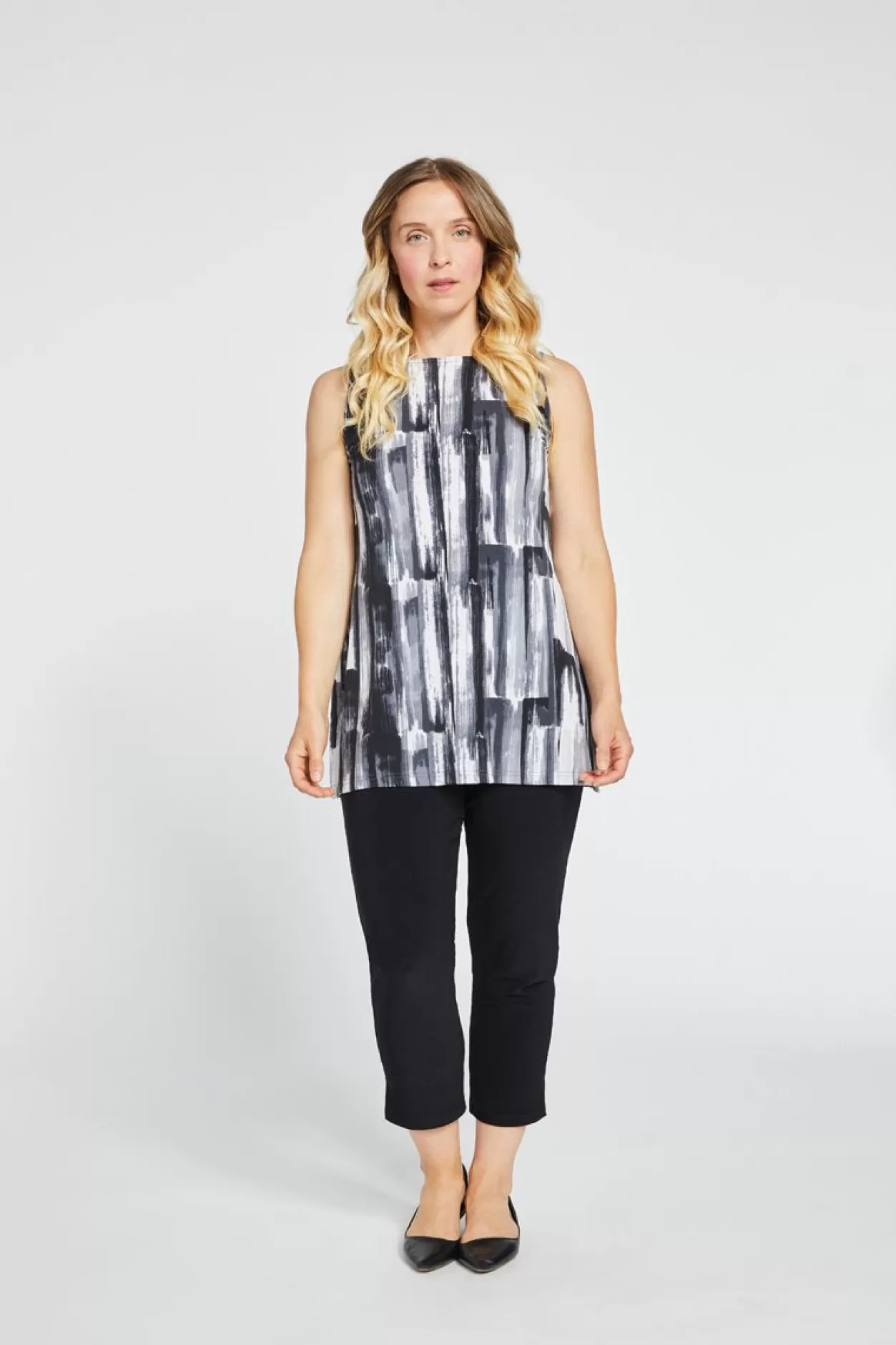 Women Sympli Sleeveless Nu Ideal Tunic