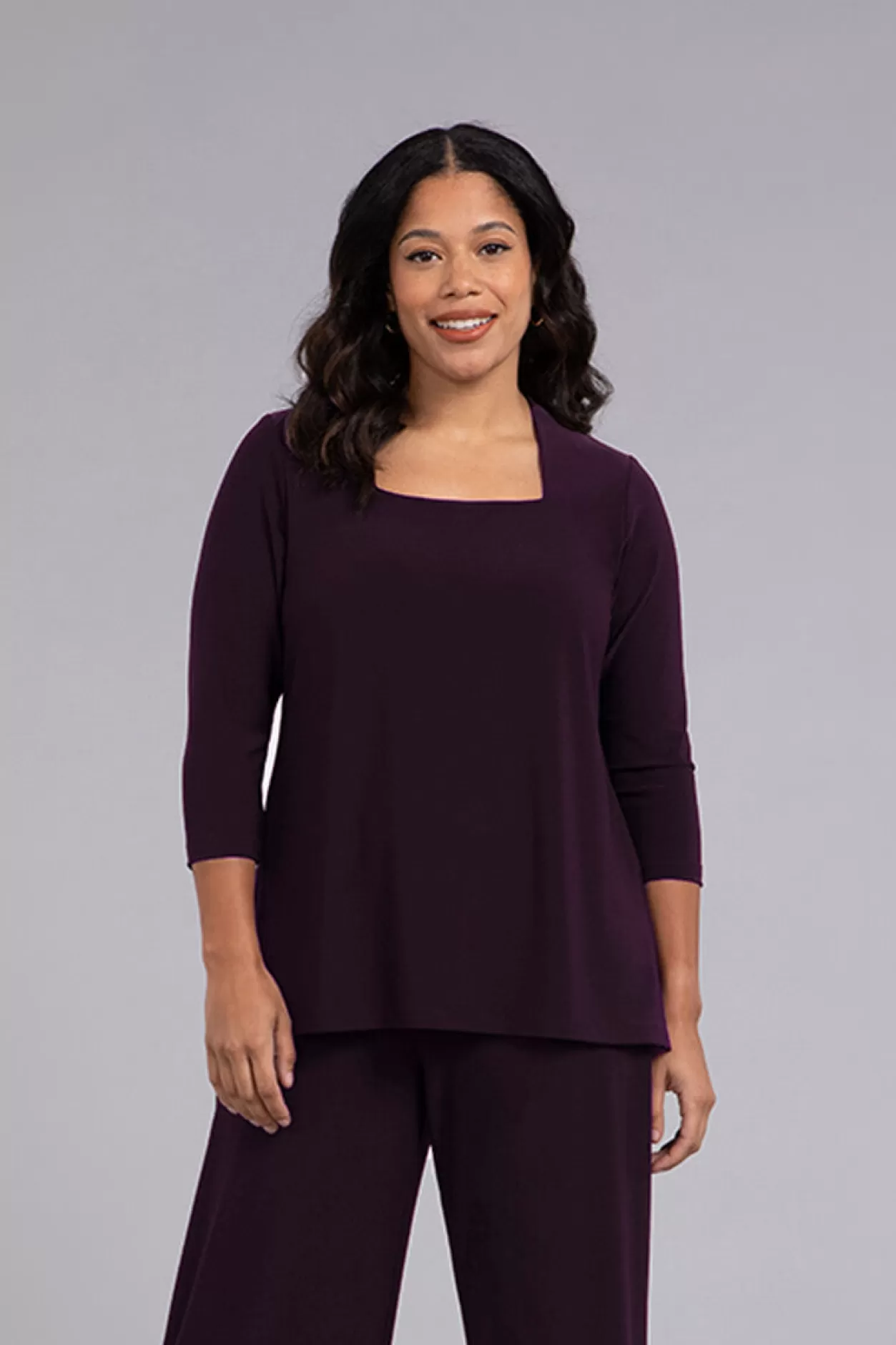 Women Sympli Square Neck Top