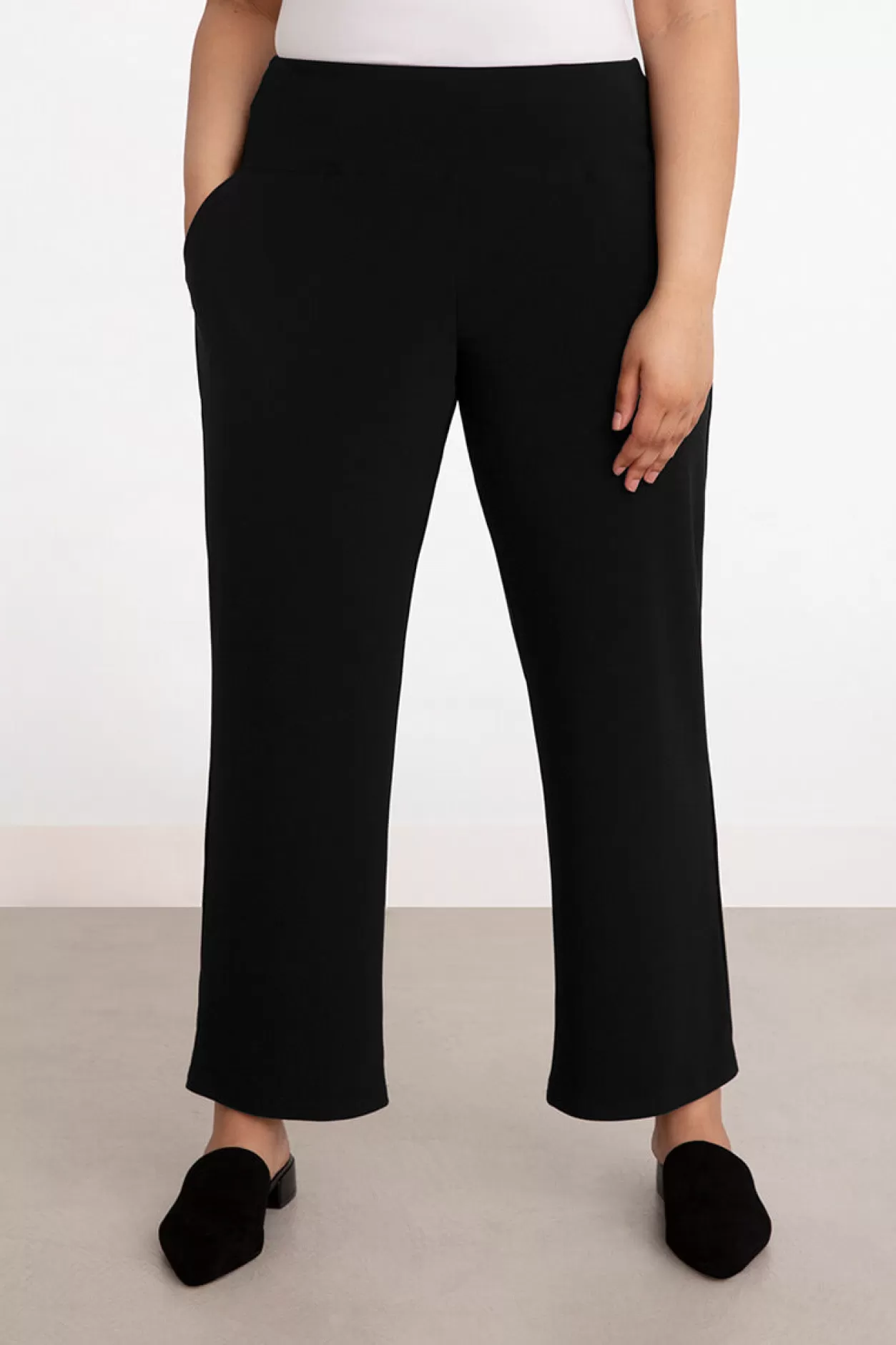 Women Sympli Straight Leg Ankle Pant