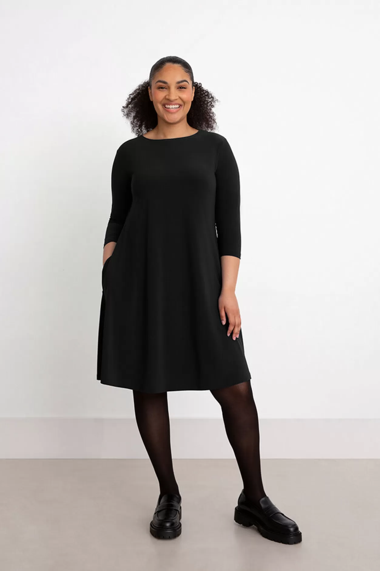 Women Sympli Trapeze Dress 3/4 Sleeve