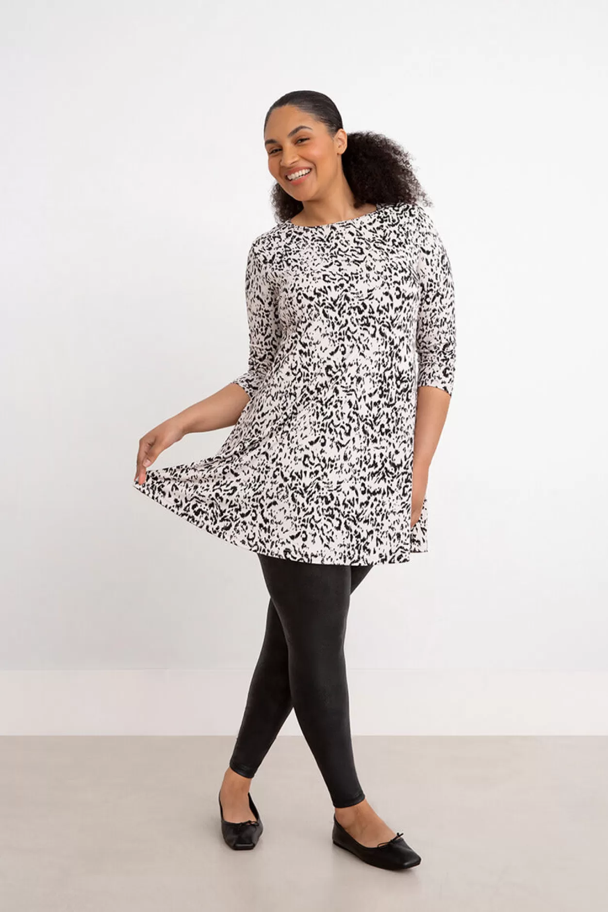 Women Sympli Trapeze Tunic