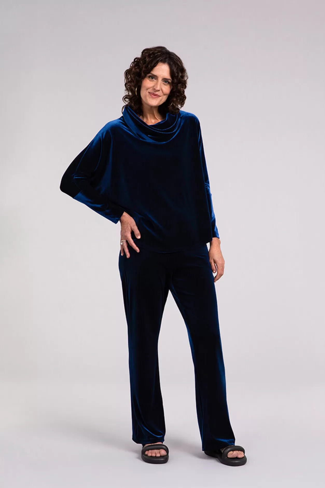 Women Sympli Velvet Nu Cinch Cowl Neck Top