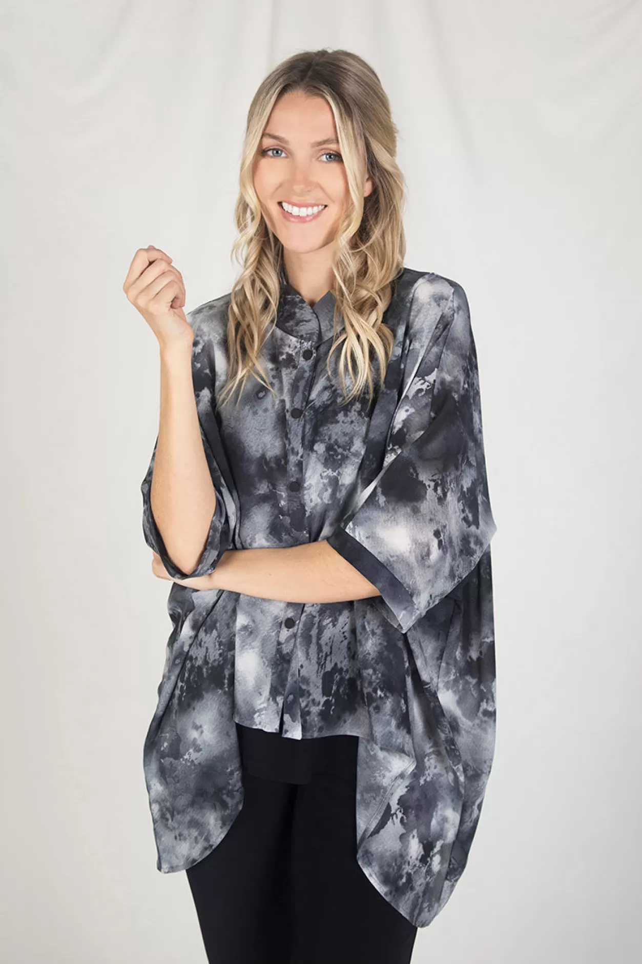 Women Sympli Whisper Boxy Shirt