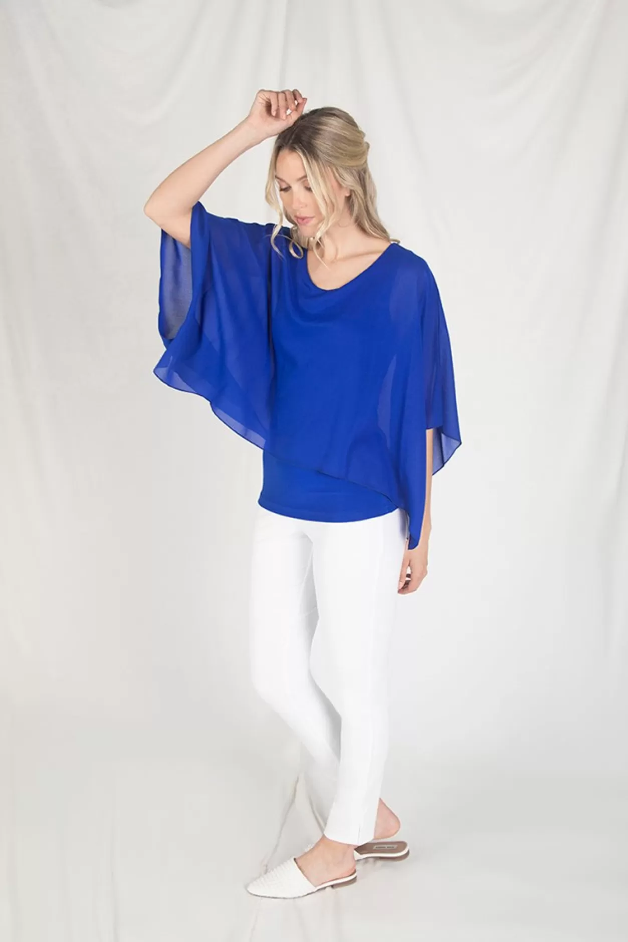 Women Sympli Whisper Boxy Top