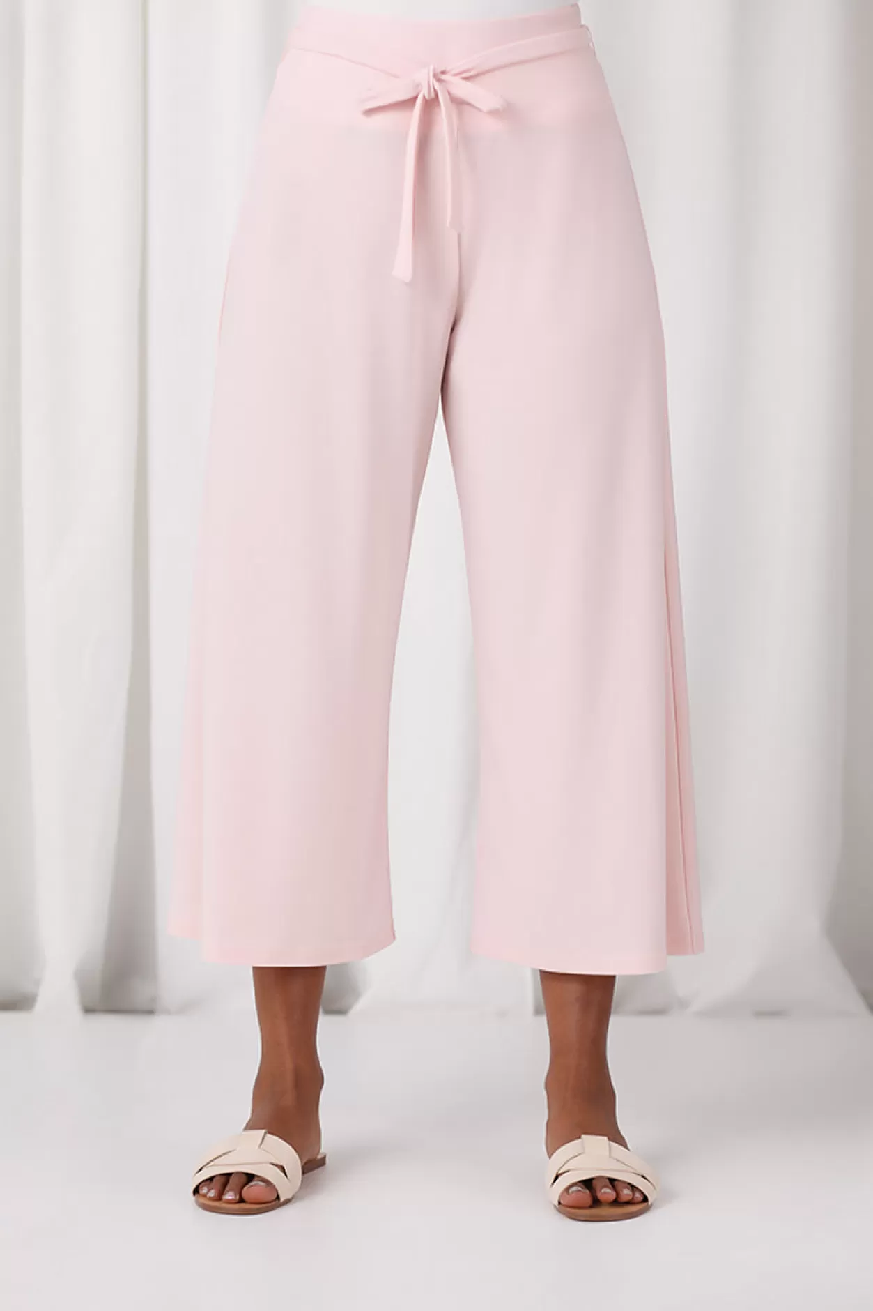 Women Sympli Wide Leg Trouser Crop