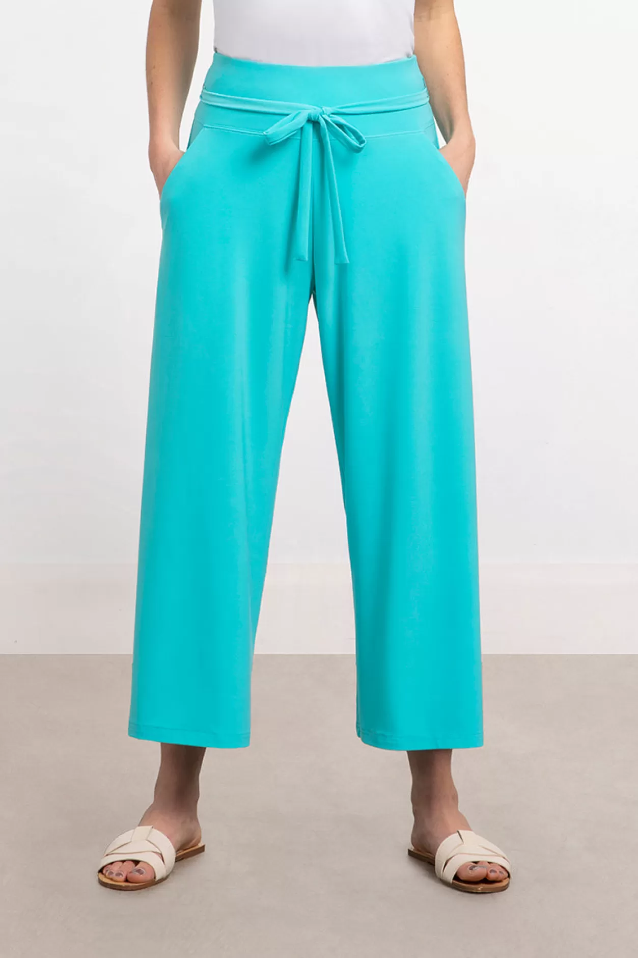 Women Sympli Wide Leg Trouser Crop